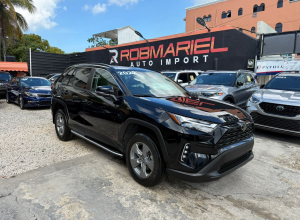 Toyota RAV4 XLE
