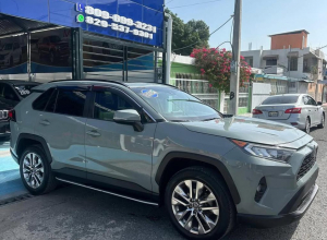 Toyota RAV4 XLE