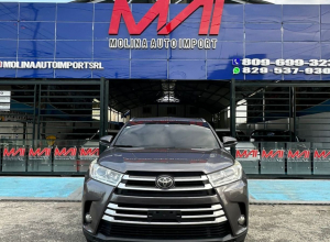 Toyota Highlander SE