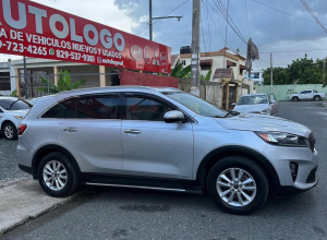 Kia Sorento LX