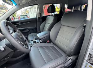 Kia Sorento LX