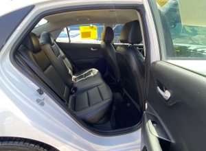 Kia Rio EX
