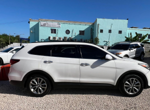 Hyundai Santa Fe SE