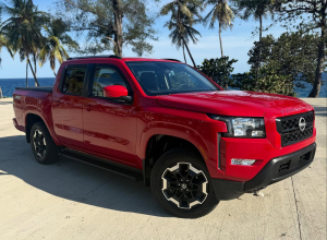 Nissan Frontier SV