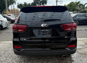 Kia Sorento LX
