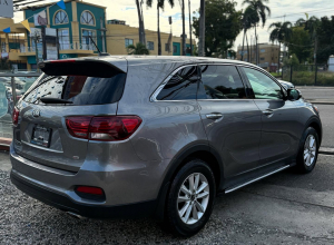 Kia Sorento LX