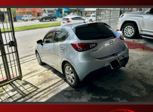 Mazda Demio Básico