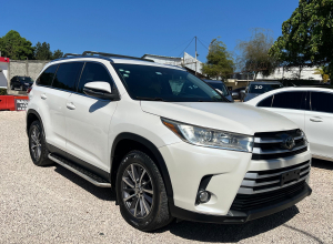 Toyota Highlander XLE