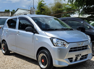 Daihatsu Mira Básico