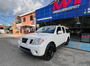 Nissan Frontier SV