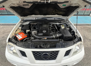Nissan Frontier SV