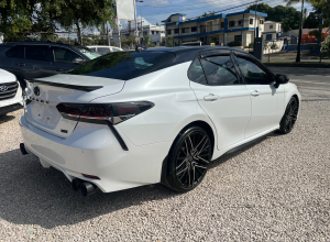 Toyota Camry XSE