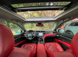 Toyota Camry XSE