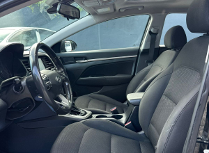 Hyundai Elantra Limited