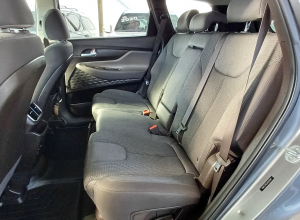 Hyundai Santa Fe SE