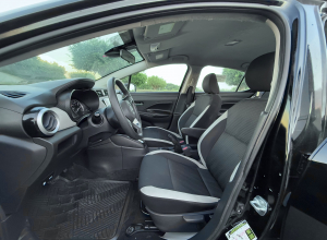 Nissan Versa SV