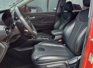 Hyundai Santa Fe SE