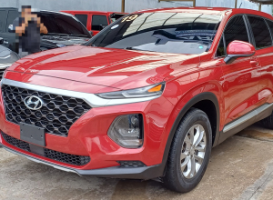 Hyundai Santa Fe SE