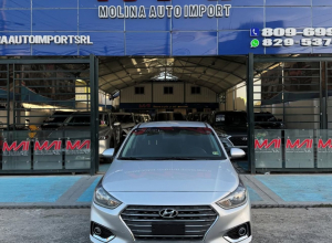 Hyundai Accent SE