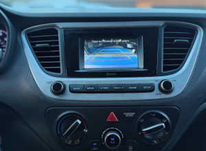 Hyundai Accent SE