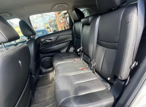 Nissan Rogue SL