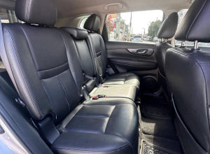 Nissan Rogue SL