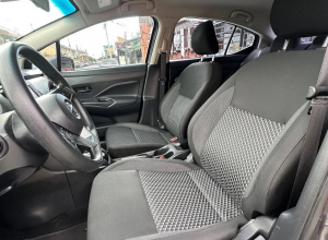 Nissan Versa SV
