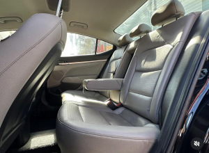Hyundai Elantra Limited