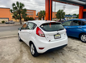 Ford Fiesta SE