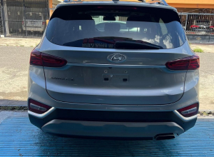 Hyundai Santa Fe SEL