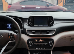 Hyundai Tucson SE