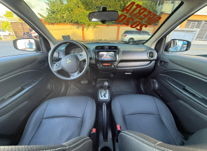 Mitsubishi Mirage Básico