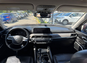 Kia Telluride LX
