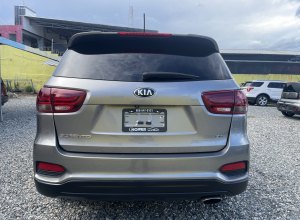 Kia Sorento LX