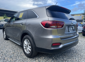 Kia Sorento LX