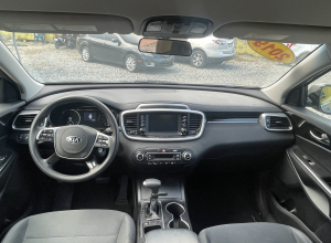 Kia Sorento LX