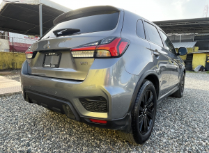Mitsubishi Outlander Sport