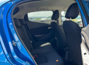 Mazda Demio Básico