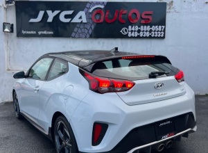 Hyundai Veloster Turbo