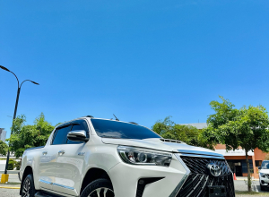 Toyota Hilux SRV