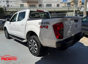 Nissan Frontier S