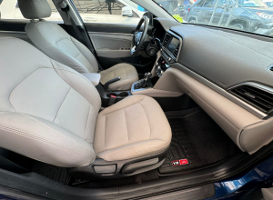 Hyundai Elantra Basico