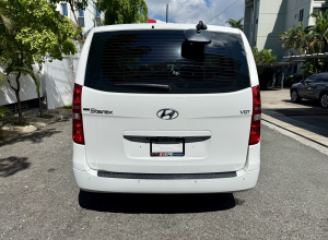 Hyundai Grand Starex Básico