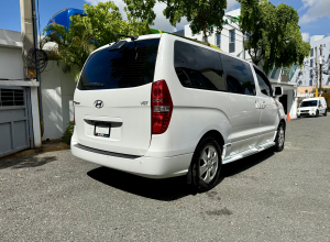 Hyundai Grand Starex Básico