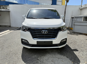 Hyundai Grand Starex Básico