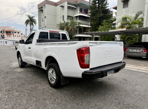 Nissan Frontier NP300