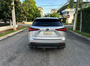 Lexus NX 300