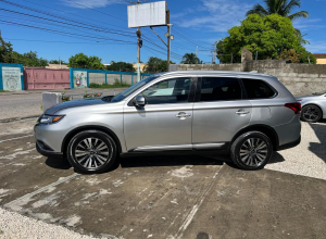 Mitsubishi Outlander Limited