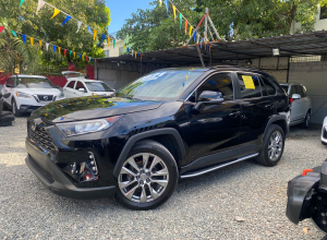 Toyota RAV4 XLE