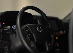Nissan Frontier SV